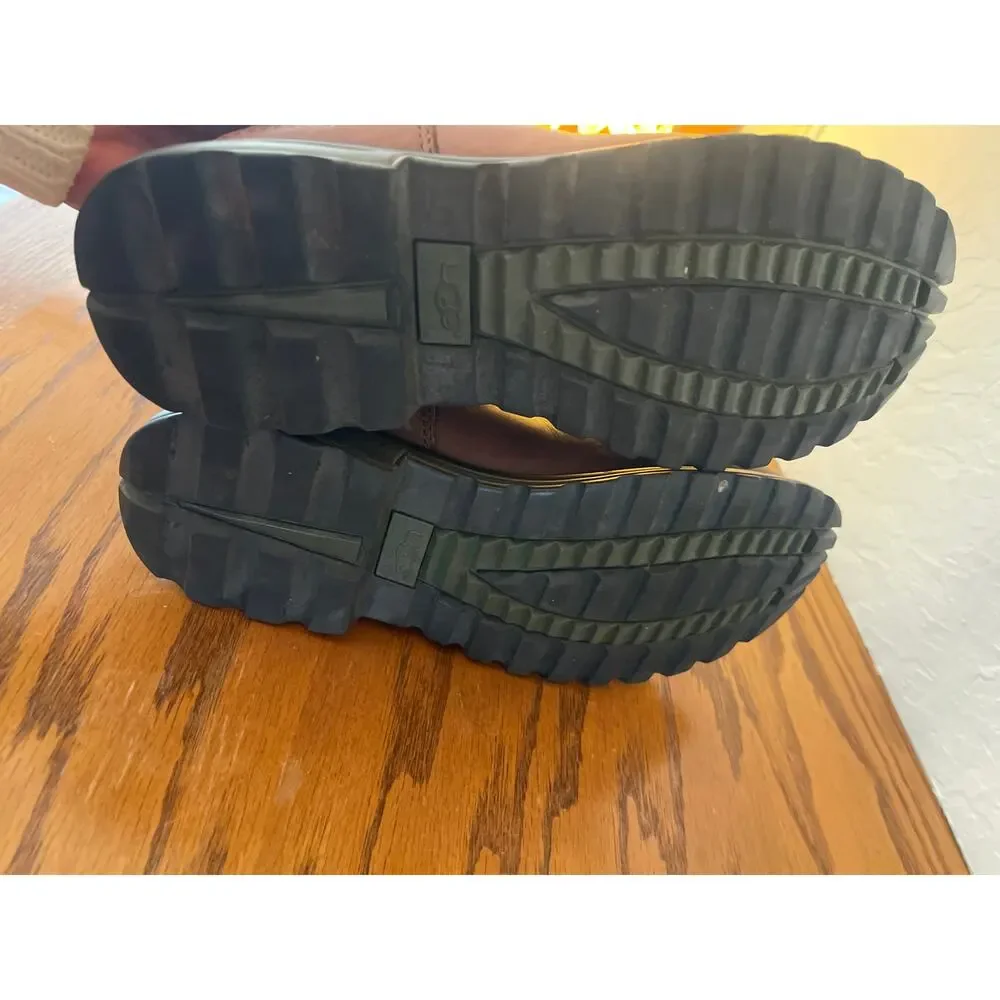 UGG BROOKS BOOT SIZE 8 - Picture 7 of 9